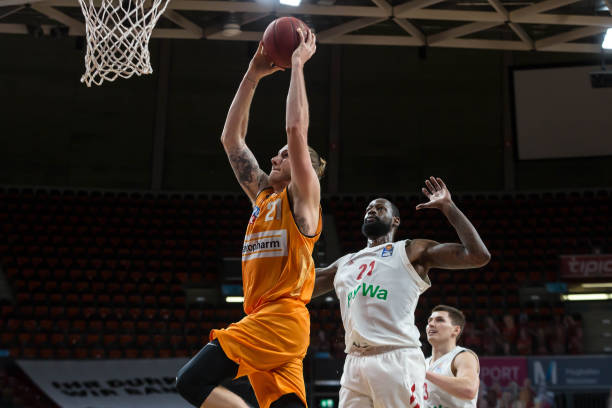 狼队的成功 狼队的成功